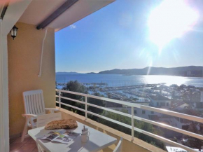 Appartement 2 pièces, terrasse, proche plage et centre, Le Lavandou - FR-1-251-345
